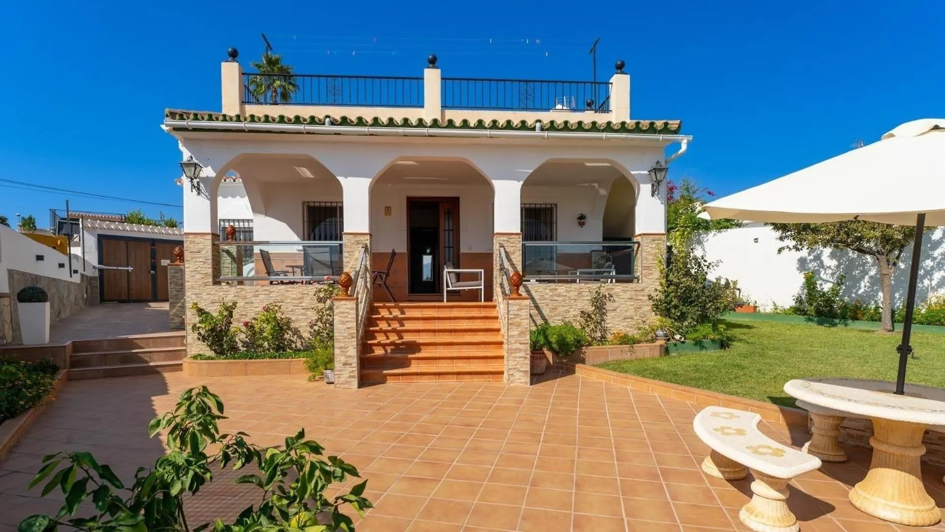 Ferienhaus Mit Privatpool Fuer 6 Personen Ca 131 Qm In Nerja, Andalusien Costa Del Sol Spain